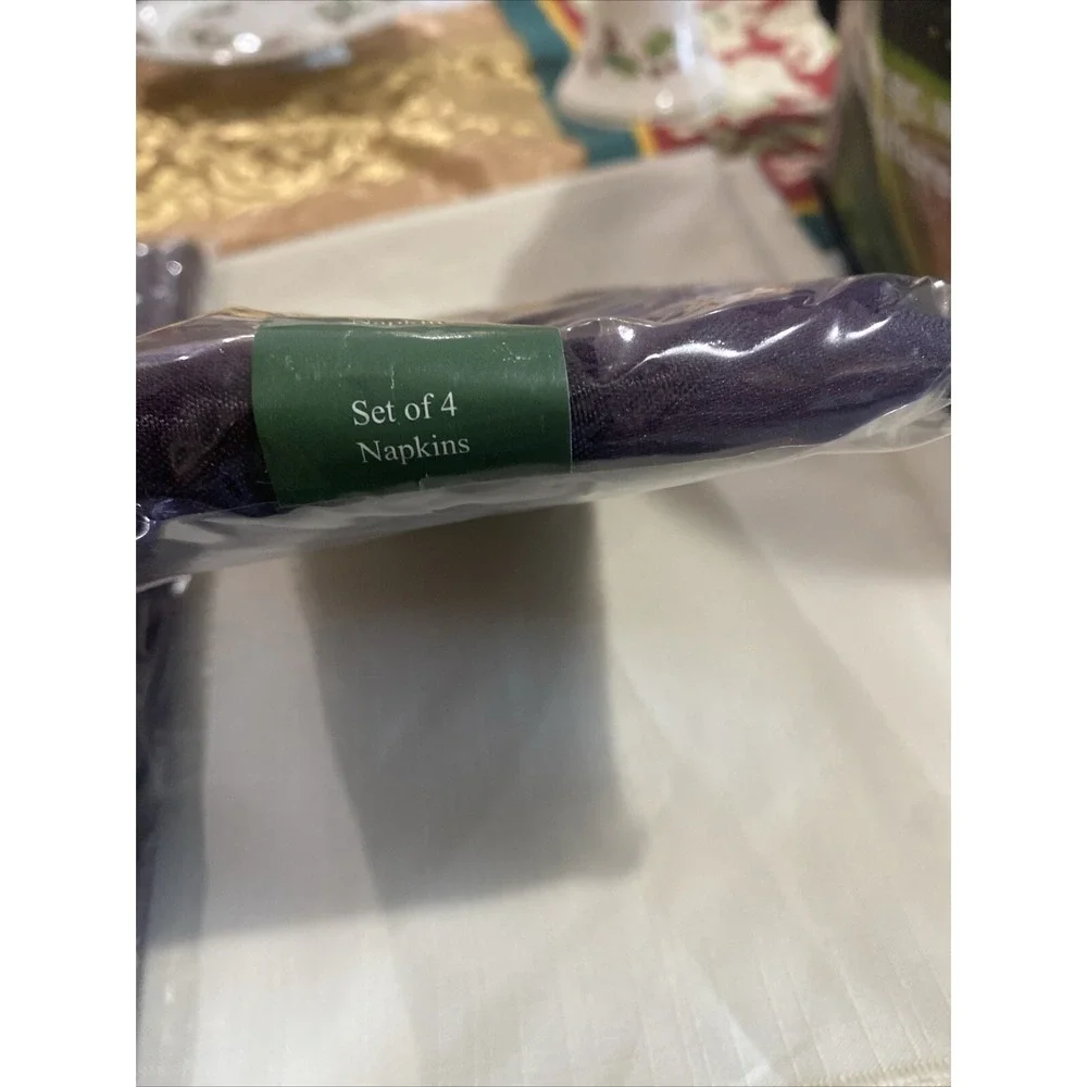 Harvest Table Cloth & 4 Napkins Linens Purple Holiday At Home 60